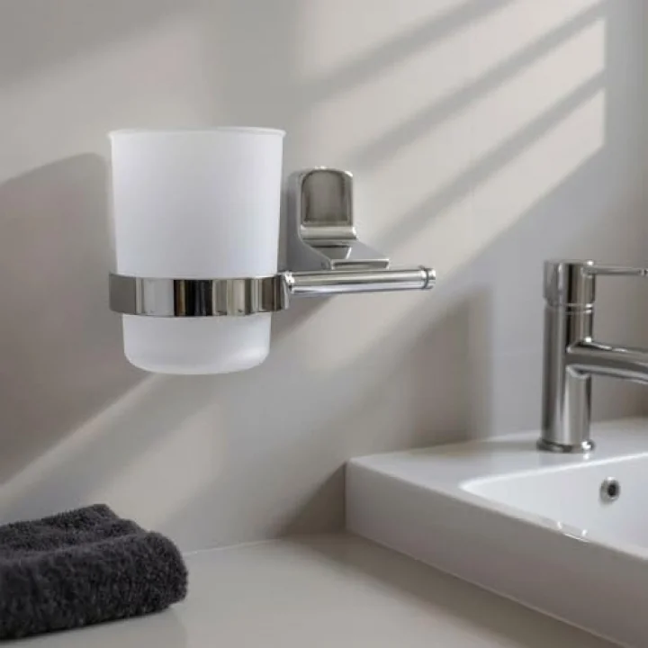 Lüx Diş Fırçalık Vidalı Krom Paslanmaz Banyo Aksesuarı Duvara Monte Sağlam Yapı Modern Tasarım
