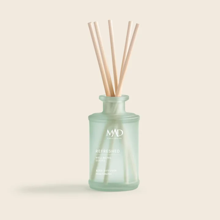 Mad Wellbeing Refreshed 190 ml, Fiber Çubuklu Ortam Kokusu – Armut, Elma ve Su Notaları ile Ferahlık ve Yenilenme