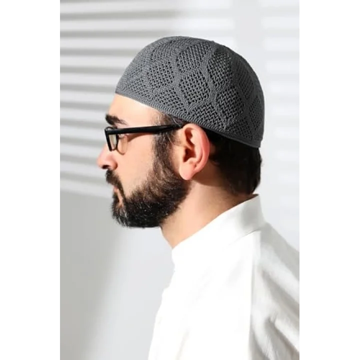 Makine Örgüsü Dantel Detaylı Namaz Takkesi Füme