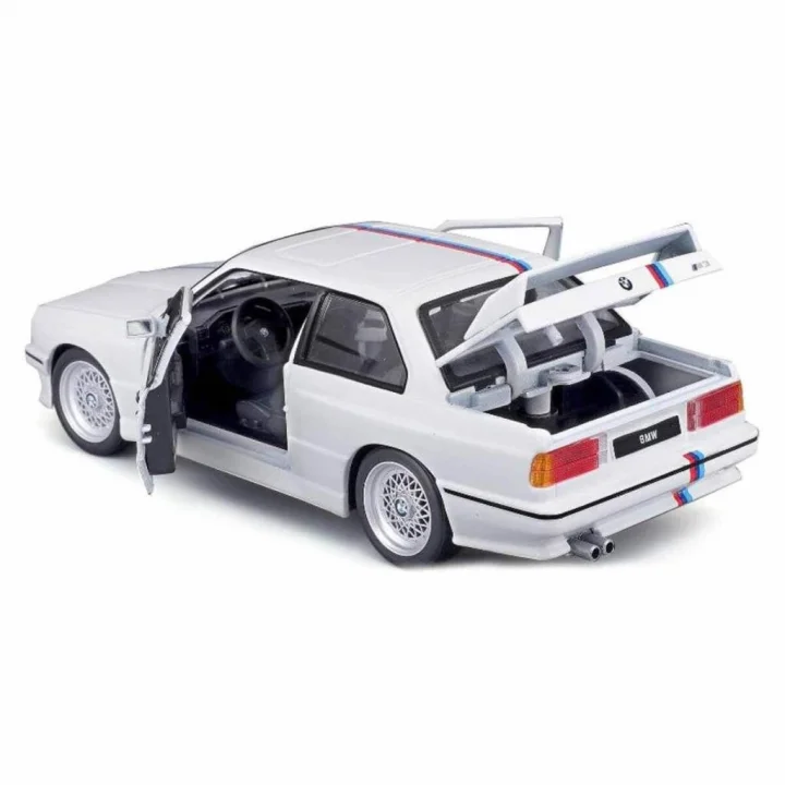Mey İthalat® 21100 Burago 1:24 BMW M3 1988 Model Araba
