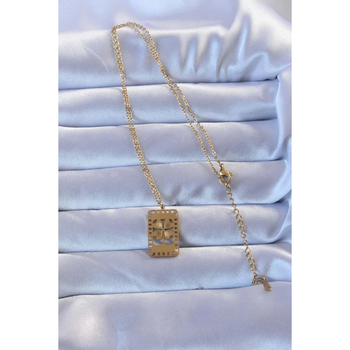 Mey İthalat® 316L Altın Renk İşlemeli Yonca Model Vintage Kolye