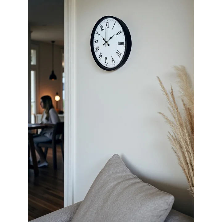 Mey İthalat® 36 Cm Siyah Roma Rakamlı Duvar Saati