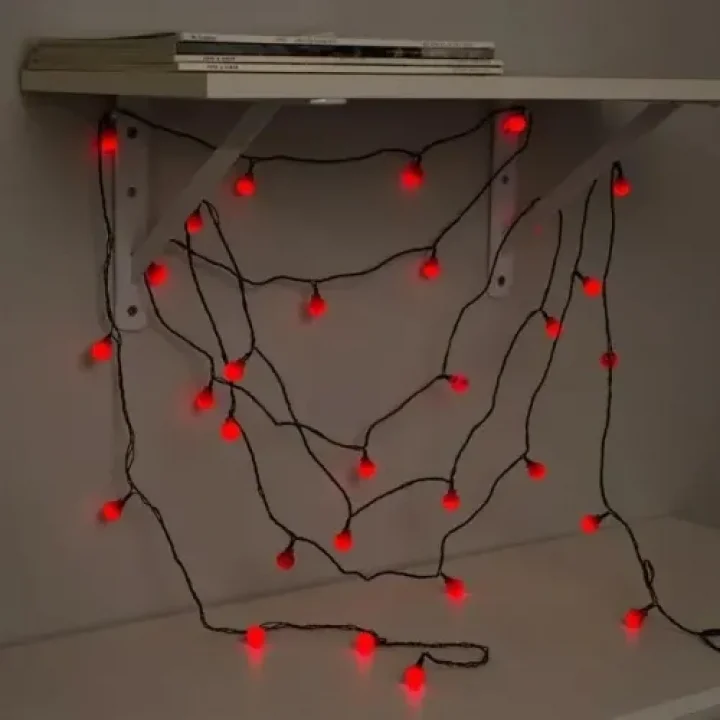 Mey İthalat® 5m 28 LED Mini Top Işık Kırmızı - Fişli, Siyah Kablo