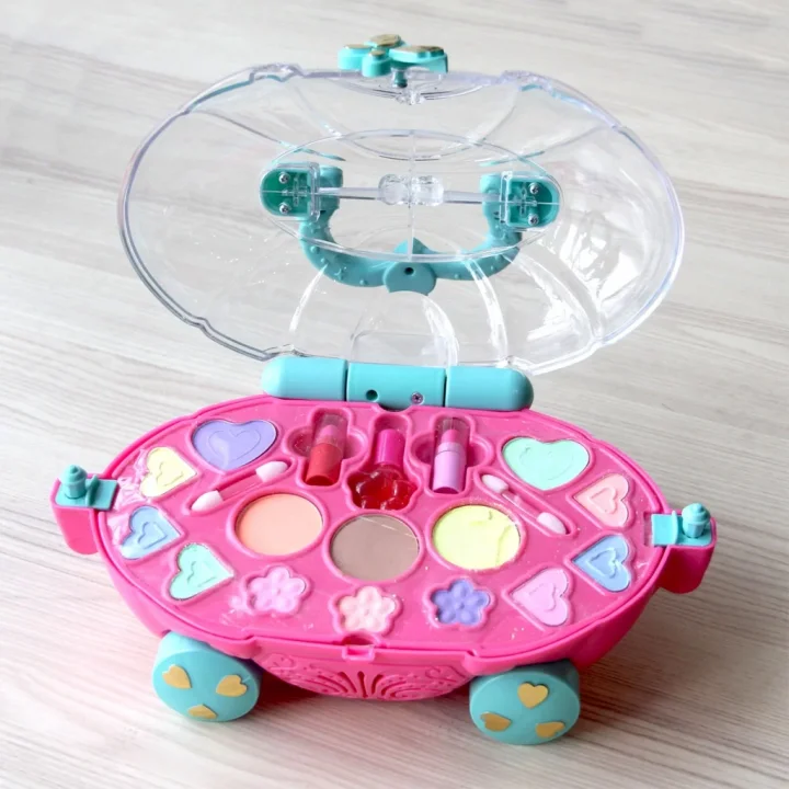 Mey İthalat®  Arabalı Makyaj Seti