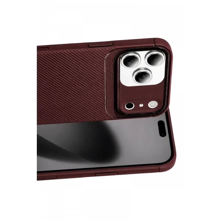 Mey İthalat®   iPhone 17 Pro Max Auto Focus Karbon Kapak - Bordo