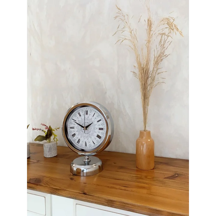 Mey İthalat® Krom Metal Çini Desen Roma Rakamlı Masa Saati