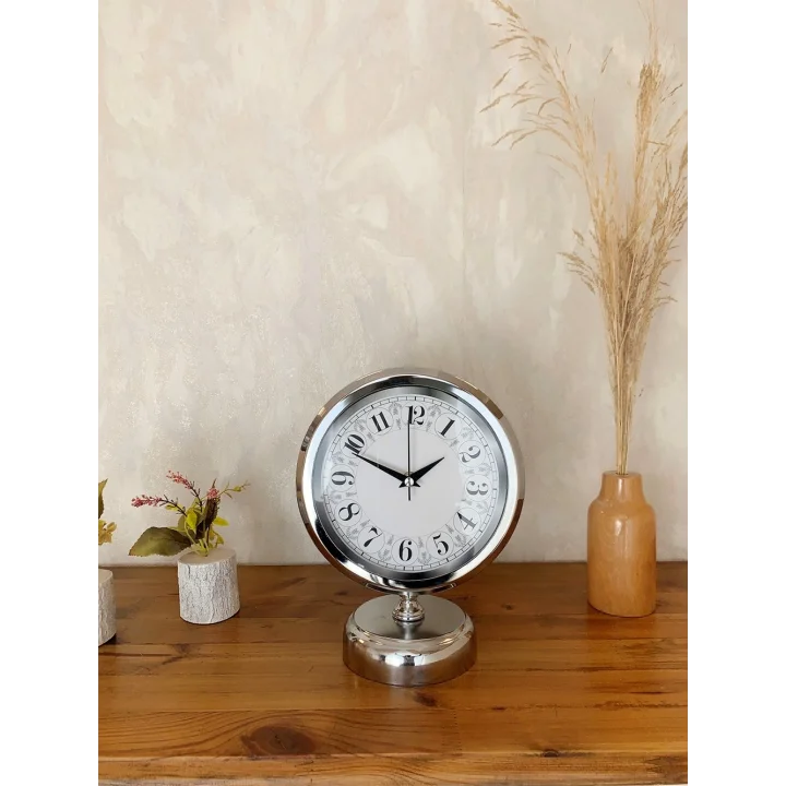 Mey İthalat® Krom Metal Desenli Masa Saati 25×20 cm