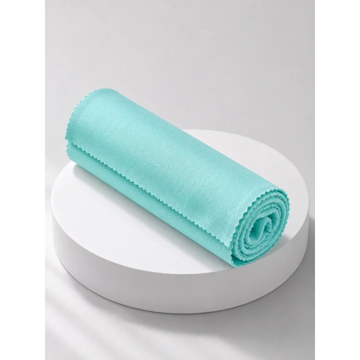 Mey İthalat® LACOST CAM TEMİZLEYİCİ BEZ