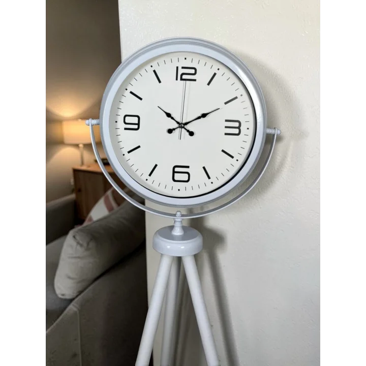 Mey İthalat® Modern Line Beyaz Tripod Ayaklı Saat