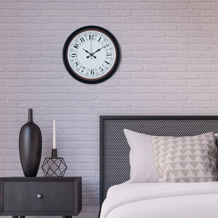 Mey İthalat® Siyah Motifli 36 Cm Duvar Saati