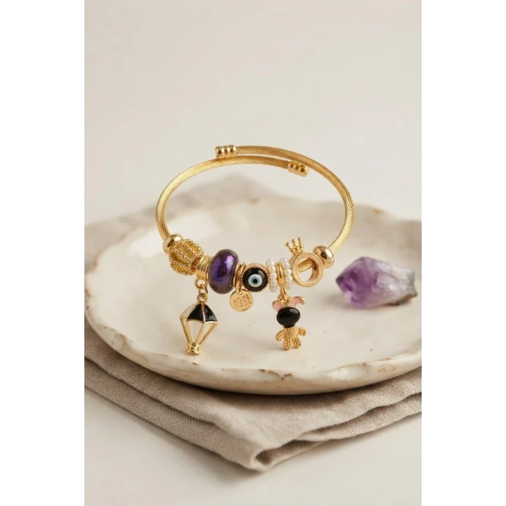 Mey İthalat® Siyah Uçan Model Charmlı Gold Renk Bileklik