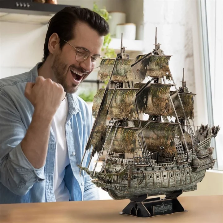 Mey İthalat® Uçan Hollandalı Gemisi 3D Puzzle Karanlıkta Parlayan