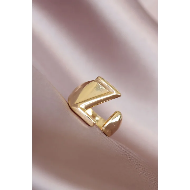 Mey İthalat® Z Harfli Altın Renk Ayarlamalı Metal Kadın Yüzük