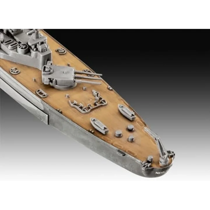 Model Set Battleship USS New Jersey- model kit with basic accessories
