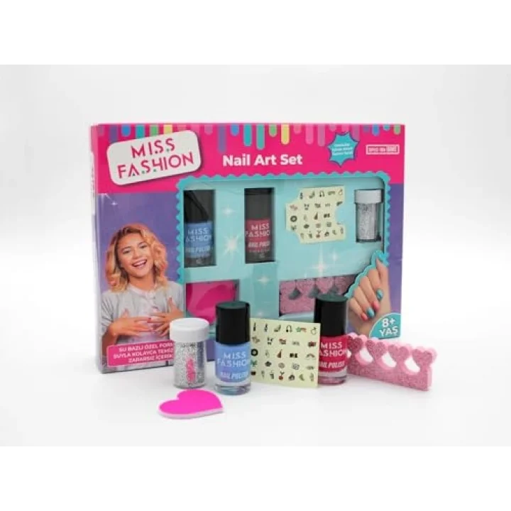Nail Art Set Su Bazlı Güzellik Setleri