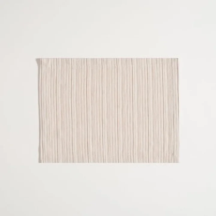 Nilüfer Ekru - Bej Amerikan Servis 35x50 Cm