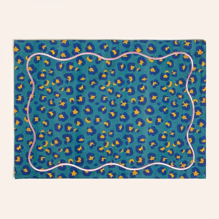 Nilüfer Koyu Yeşil Amerikan Servis 35x50 Cm