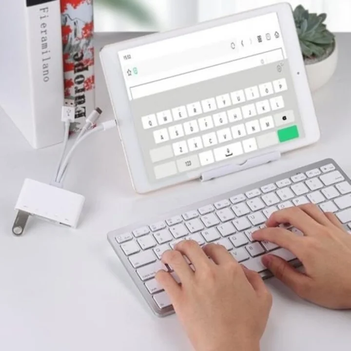 NK1032 Pro Type-C Lightning Usb-A To 2x Usb3.0 Sd Tf Pd Kart Okuyucu Çevirici Hub Adaptör