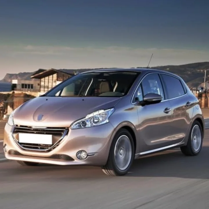 Ön Cam Arka Cam Silecek Peugeot 208 ile uyumlu 2012-2015