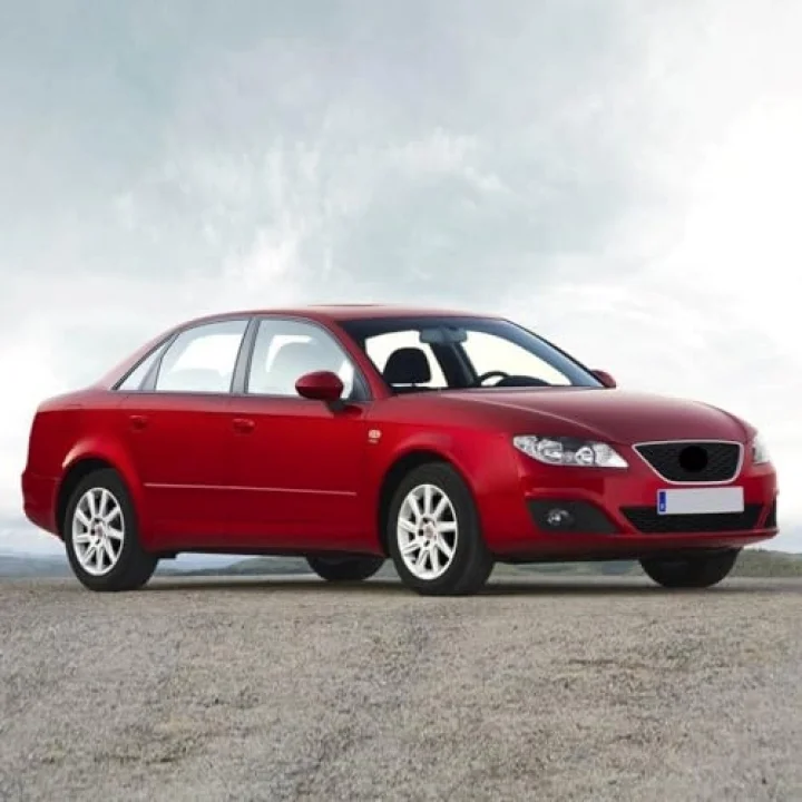 Ön Cam Silecek Kolu Vida Kapağı Plastik 8Z0955205 Seat Exeo ile uyumlu 2009-2014