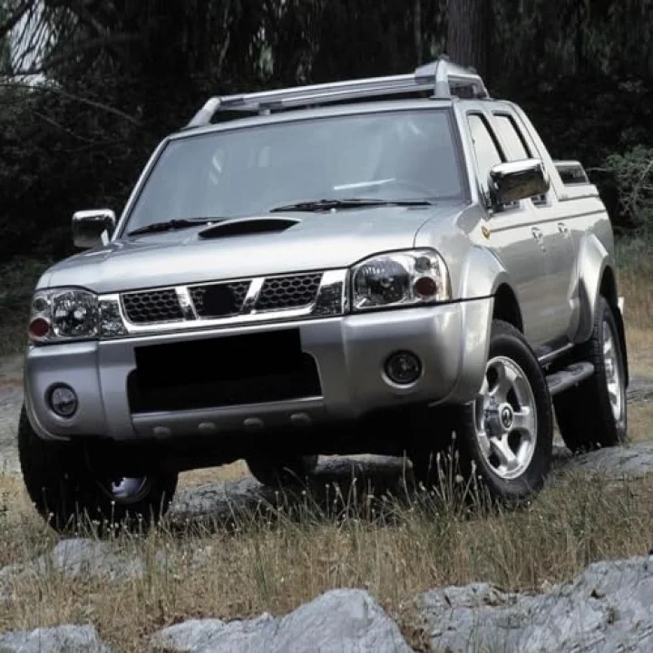 Ön Cam Silecek Takımı 48x48cm Nissan Navara D22 ile uyumlu 2001-2005