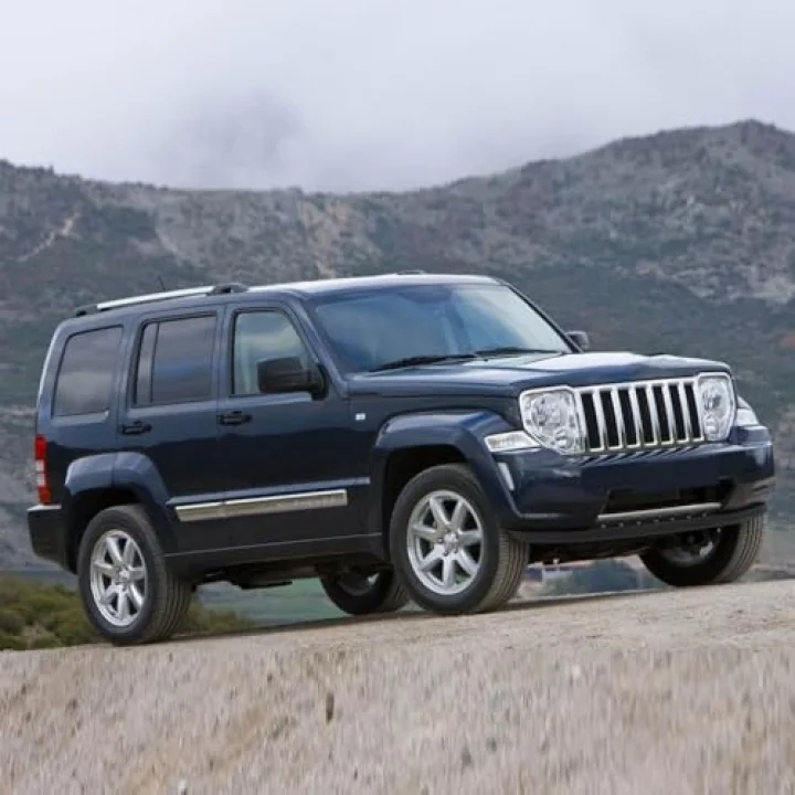 Ön Cam Silecek Takımı 50x50cm Jeep Cherokee KK ile uyumlu 2008-2012