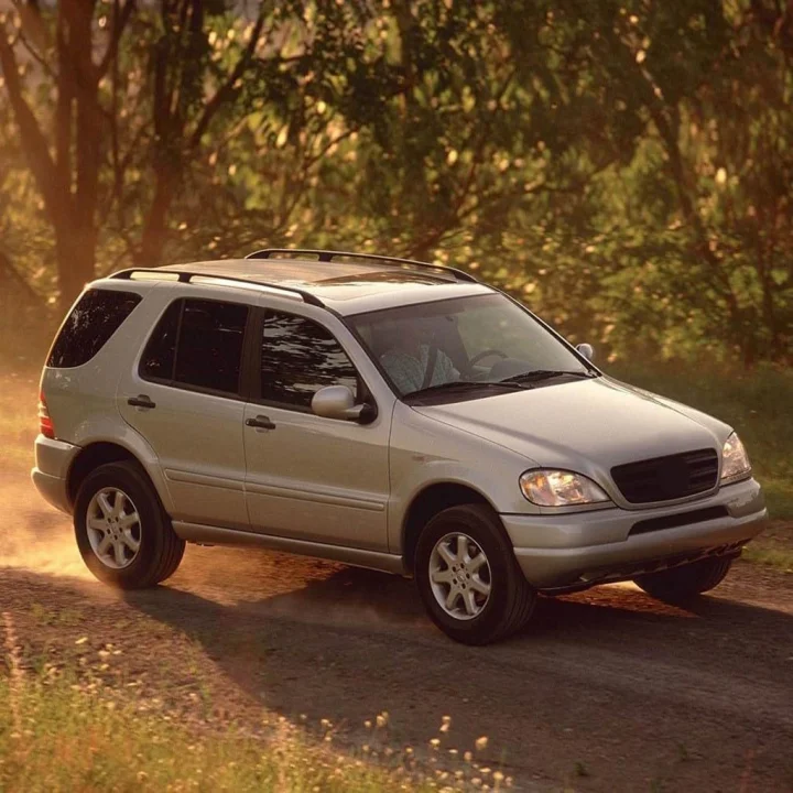 Ön Cam Silecek Takımı 55x53cm Mercedes ML W163 ile uyumlu 1998-2005