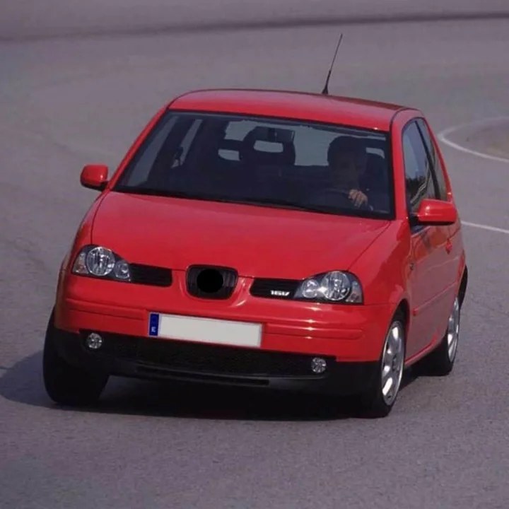 Ön Cam Silecek Vida Kapağı 1J0955205A Seat Arosa ile uyumlu 1997-2004