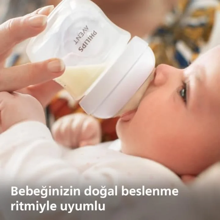 Philips Natural Response Baby Bottle, 125 ml / 4 oz, 0-3m, Slow Flow, BPA Free, SCY670/01