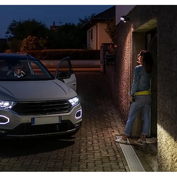 Pilli LED Spot Lamba LUFOS / Kablosuz LED Dış Mekan Spotu Pilli ve Hareket Sensörlü, 8 Adet LED Lamba, 2 x 240 Lümen, Dış Mekan için