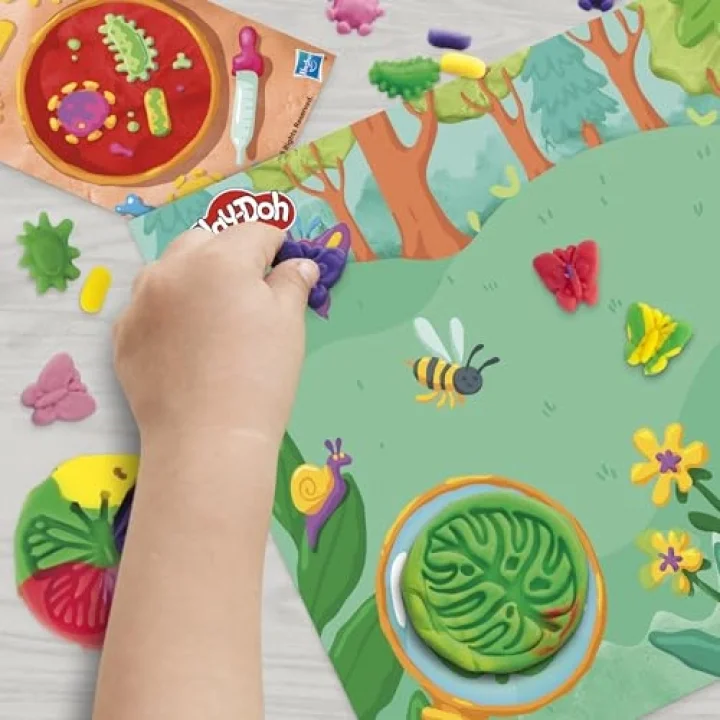 Play-Doh Light & Look Mikroskop Oyun Seti