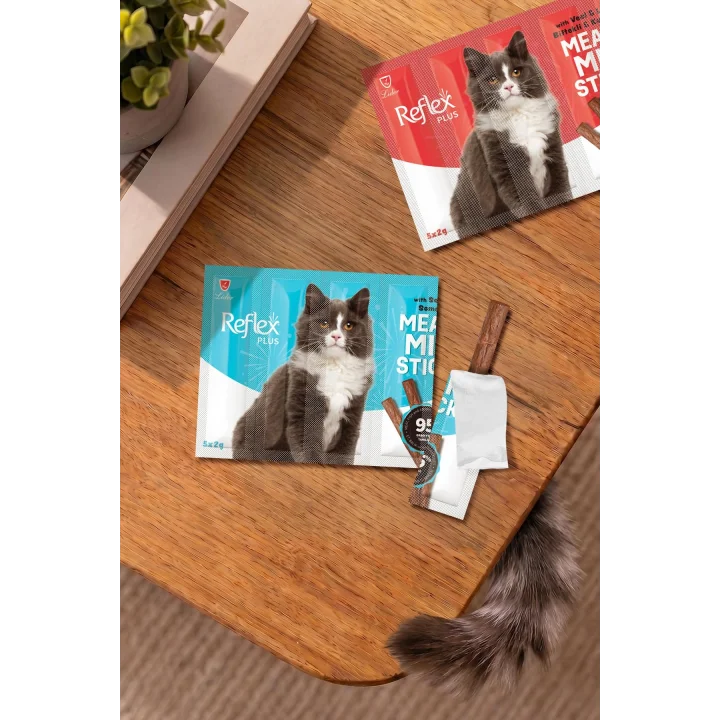 Plus Meaty Mini Sticks Kedi Ödül Maması 5 Adet x 2 gr x 4 Çeşit