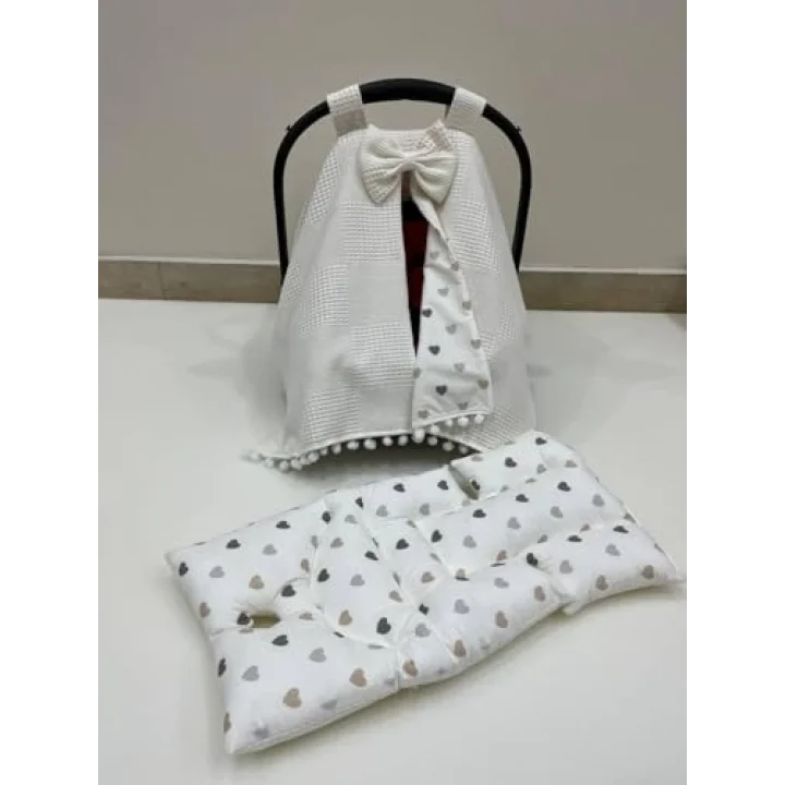 Poplin Kumaş ve Pikeli, Ponponlu Puset Örtüsü ve Puset Minderi 2li Set