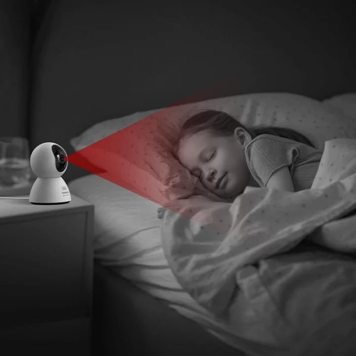 Security P1 İç Mekan Wi-Fi Kamera, AI Algılama, 360° Pan, Gece Görüşü, 256 GBa Kadar MicroSD ve Google ve Alexa ile Çalışır,Yapay Zeka Hareket Algılama,Bebek Ağlaması Algılama,Çift Yönlü Ses