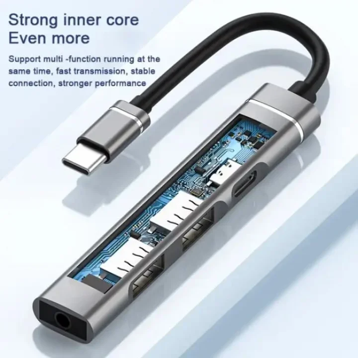 Ses Kartlı USB Hub Çoklayıcı Adaptör 4 in 1 Ses Kartlı USB/Type-c To USB 3.0, USB C ve 3.5mm Jak Çıkışlı Macbook Uyumlu Çevirici Adaptör Çok Portlu Çoklayıcı 4in1 USB HUB Gümüş Renk ZR615