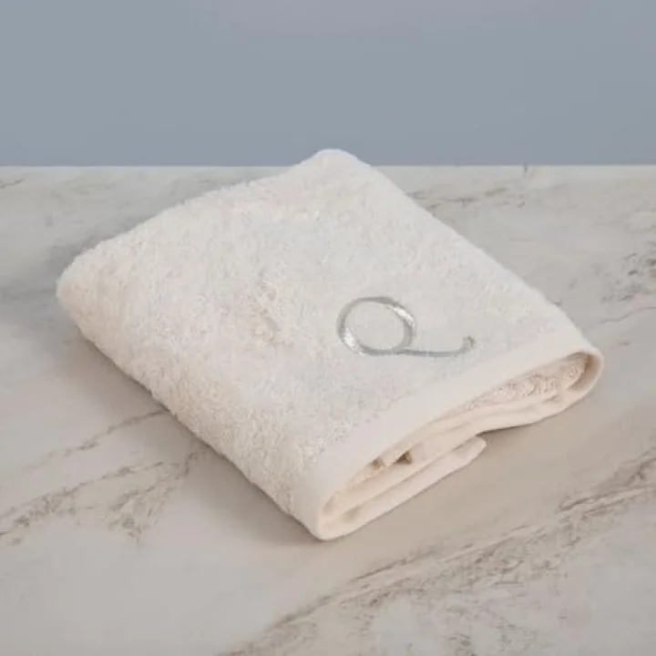 Solid Nakışlı Yüz Havlusu 50x90 cm Ekru