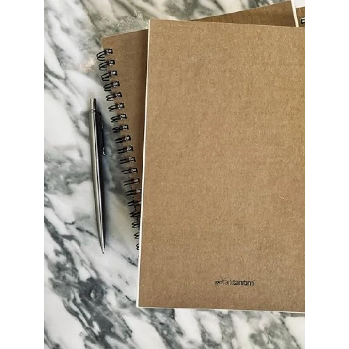 Spiralli Notebook, Kraft Kapaklı, A5 Boyutunda (15x21 cm), 100 Yaprak (Çizgisiz)
