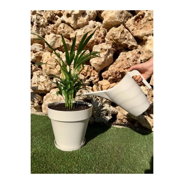 Sulama Kabı 2 Lt Krem Çiçek Bahçe Bitki