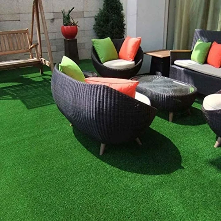 Suni Çim Halı Serisi - Yeşil - 7 mm (100x100-1 m²)