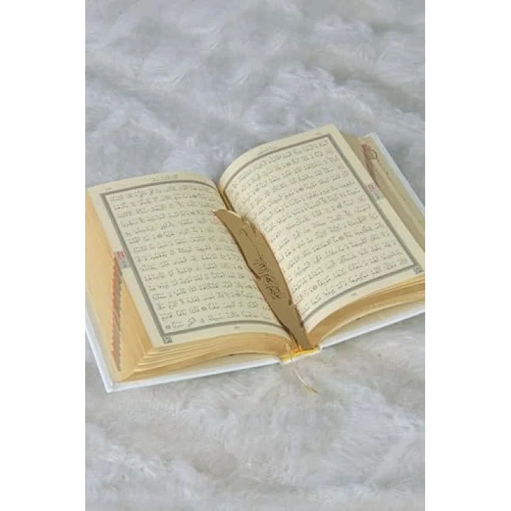 Termo Deri Ciltli Kuranı Kerim - Hafız Boy - Ahmet Hüsrev Hatlı - Tesbih ve Ayraç Hediyeli - Beyaz