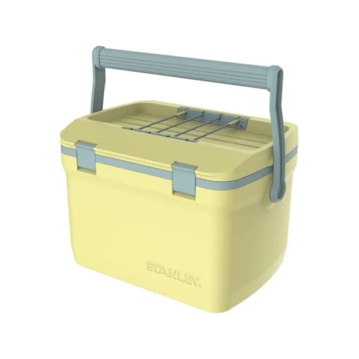 The Easy-Carry Outdoor Cooler 15.1L /16QT Pomelo