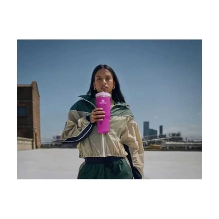 The IceFlow Flip Straw 2.0 Tumbler 0.89L Pembe Termos