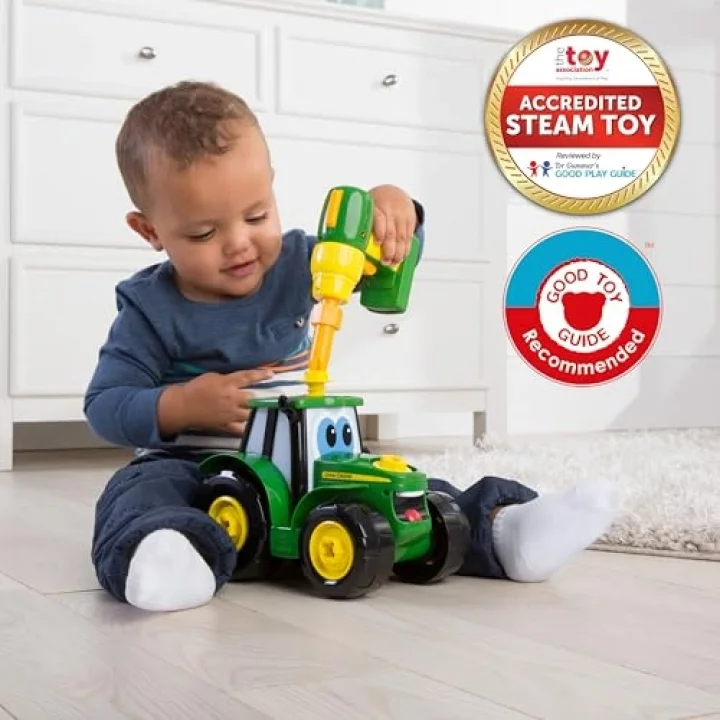 Tomy İnşaa edilebilir Johnny Traktör
