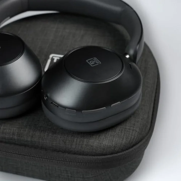 Vox Soundflex Siyah Kulak Üstü Bluetooth Kulaklık (HARDCASE ÇANTA HEDİYELİ)