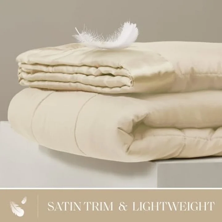 Windom Luxury Microfiber Down Alternative Blanket with 3M Moisture Management Ivory 108x90 King Size Quilted Premium Soft Cozy 3M Scotchgard Moisture Microfiber For Bed, Couch or Sofa