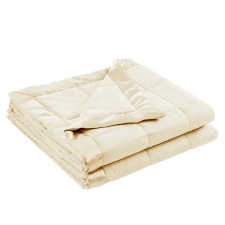 Windom Luxury Microfiber Down Alternative Blanket with 3M Moisture Management Ivory 108x90 King Size Quilted Premium Soft Cozy 3M Scotchgard Moisture Microfiber For Bed, Couch or Sofa