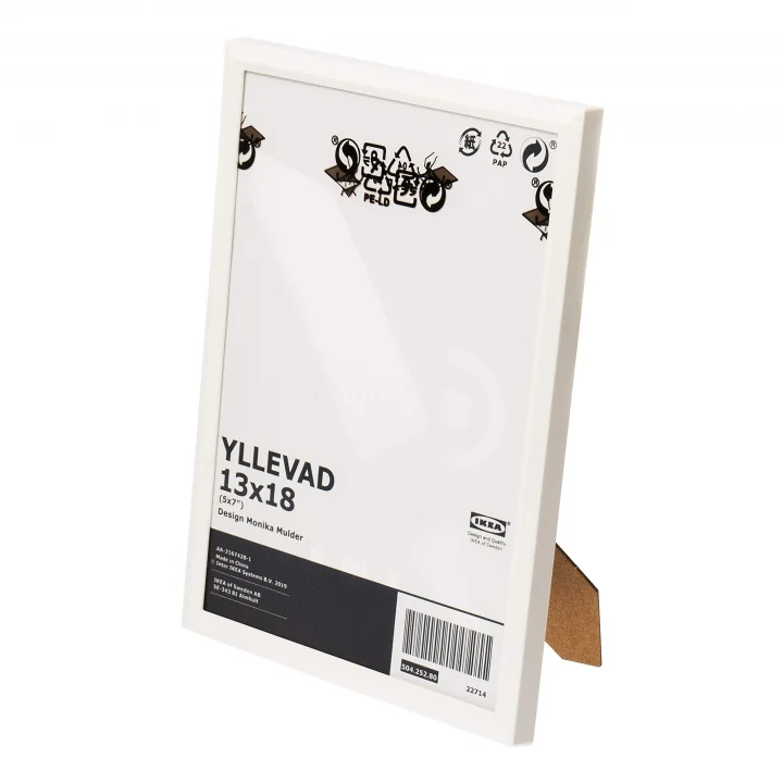 Yllevad resim çerçevesi. 4 ADET, 13 x 18 cm, hafif, plastik ve karton, beyaz