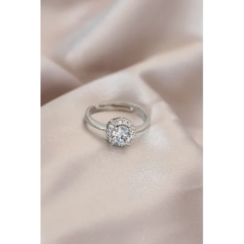 Mey İthalat® Ayarlamalı Gümüş Renk Metal Zirkon ve Kristal Taşlı Oval Model Yüzük