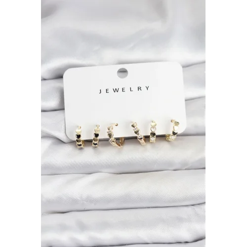 Mey İthalat® Gold Renk Pirinç Minimal Kalp Detaylı Kadın Küpe Seti