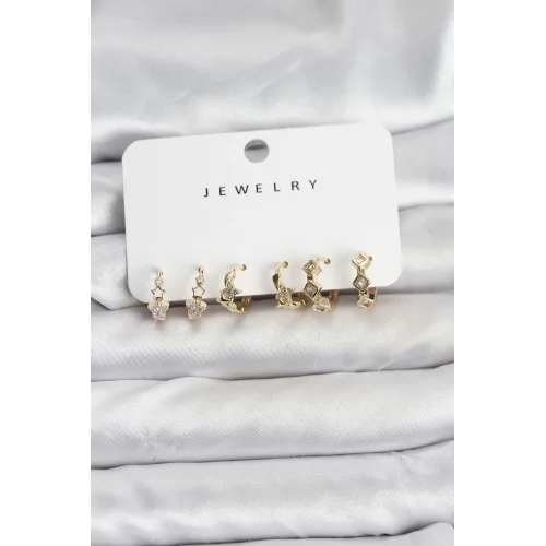 Mey İthalat® Gold Renk Pirinç Yıldız Modelli Kadın Küpe Seti